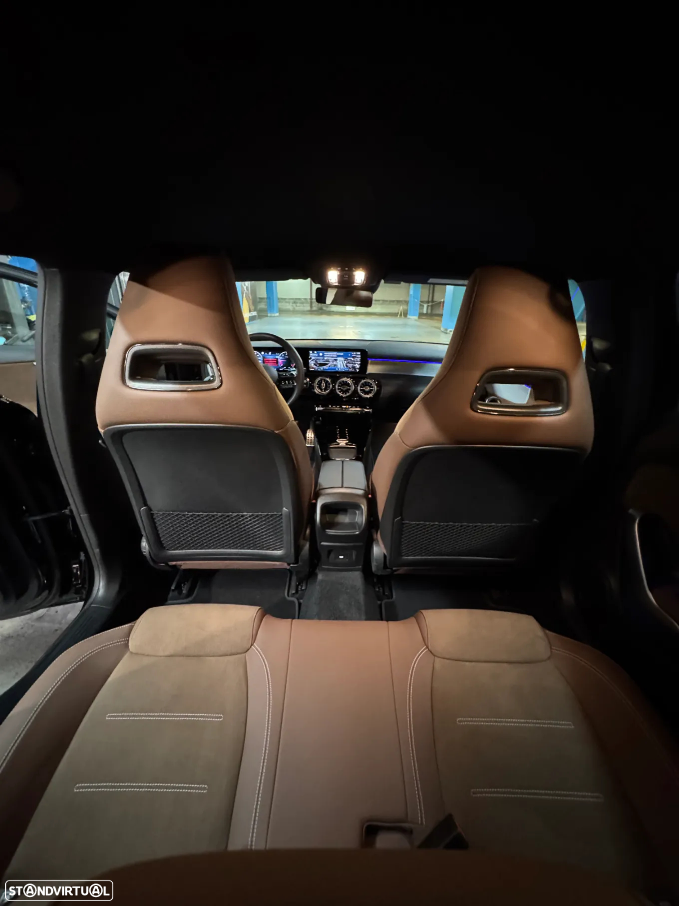 Mercedes-Benz A 200 AMG Line - 15