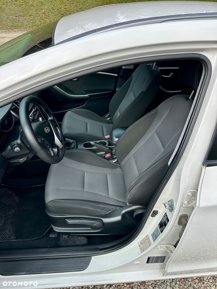 Hyundai i30 1.6 CRDi Comfort - 10