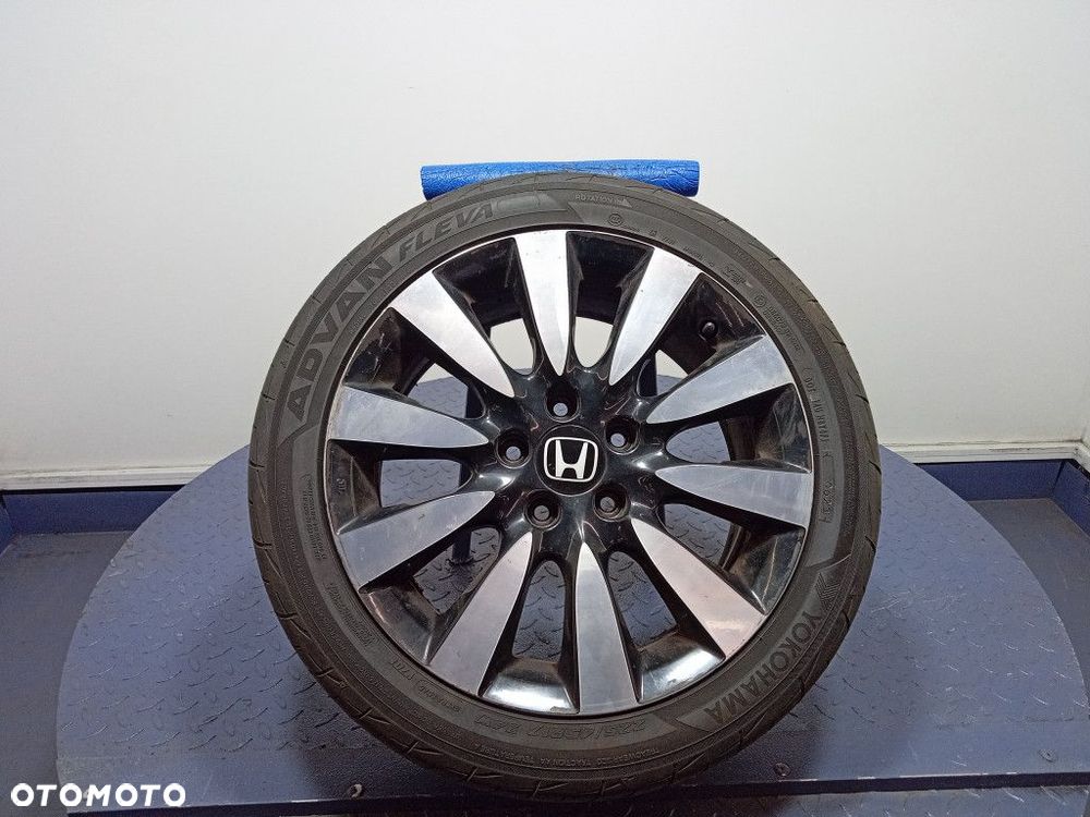 HONDA CIVIC IX FELGA ALUMINIOWA Z OPONĄ HL4899  5X114,3 7JX17 ET50 - 1