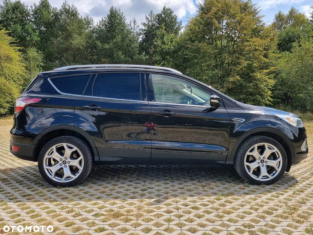 Ford Escape 2.0 EcoBoost AWD Titanium - 3
