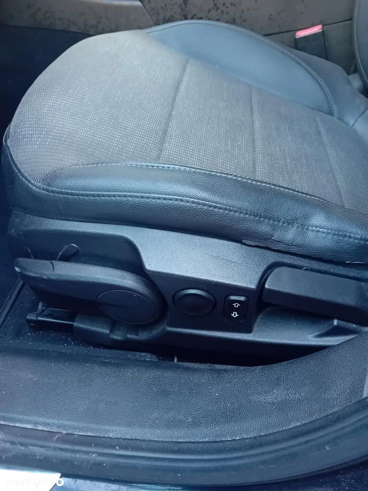 Opel Insignia - 9