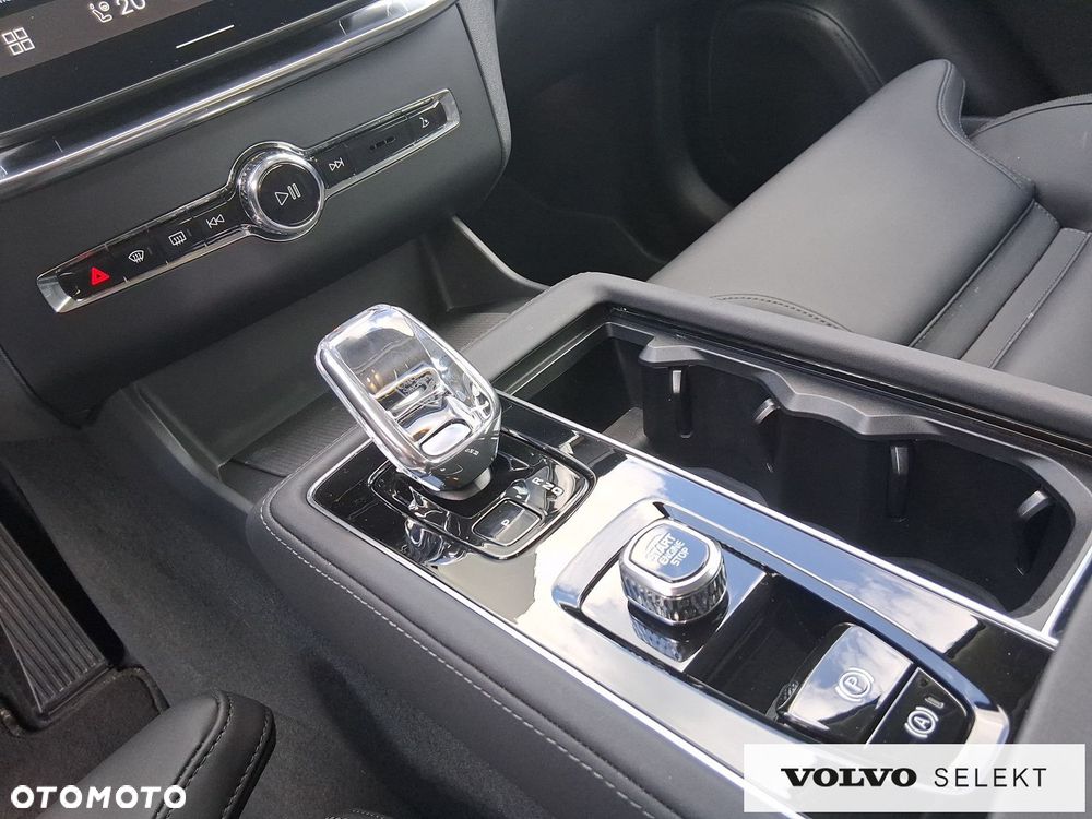 Volvo XC 90 - 17