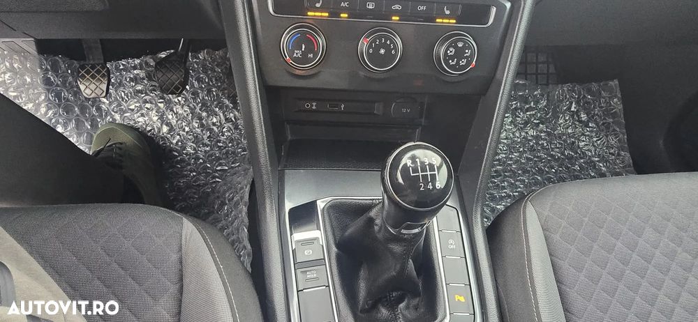 Volkswagen Tiguan 2.0 TDI SCR (BlueMotion Technology) Highline - 15