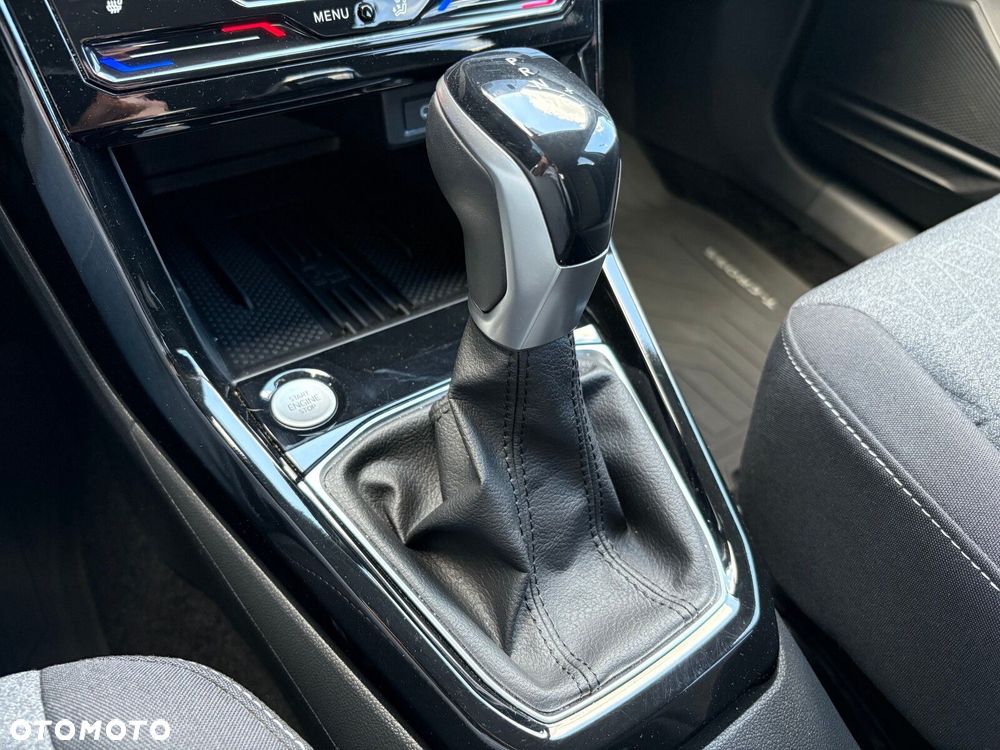 Volkswagen T-Cross - 26