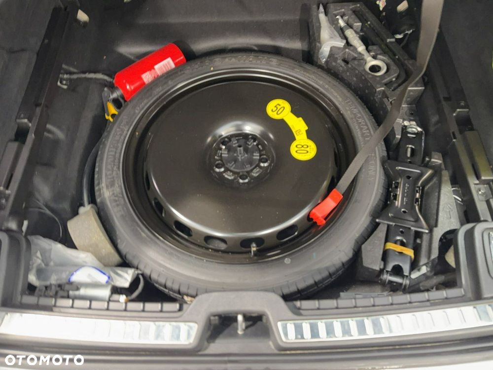 Volvo V90 Cross Country - 23