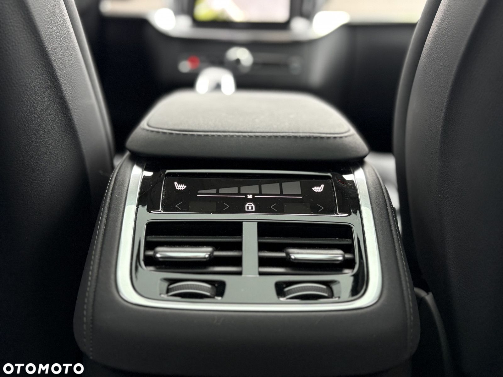 Volvo XC 90 - 26