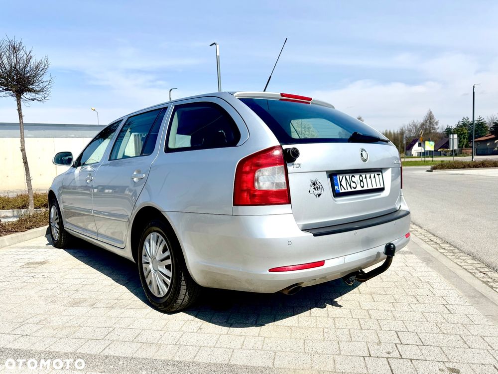 Skoda Octavia 1.6 TDI Ambiente - 3