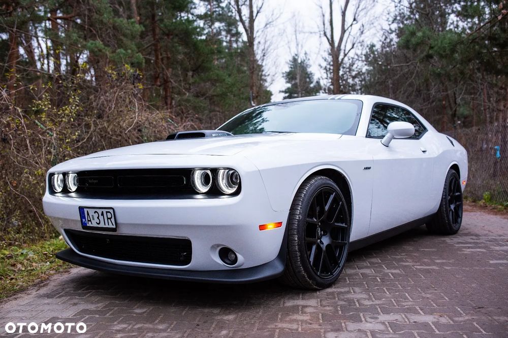 Dodge Challenger 5.7 R/T Shaker - 1