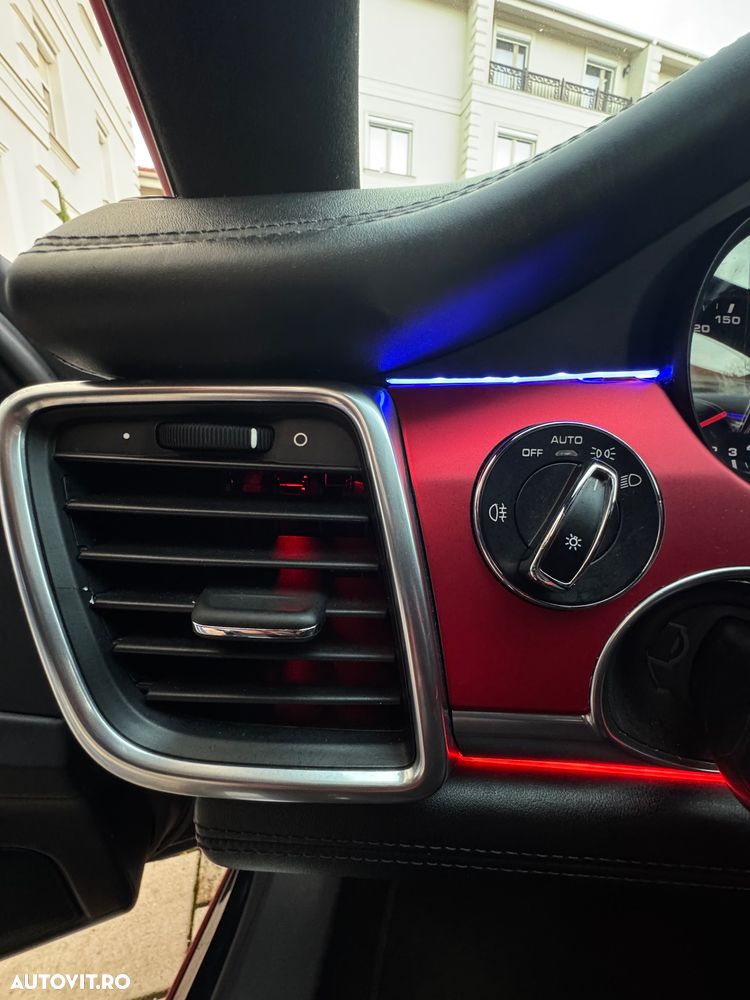 Porsche Panamera - 9