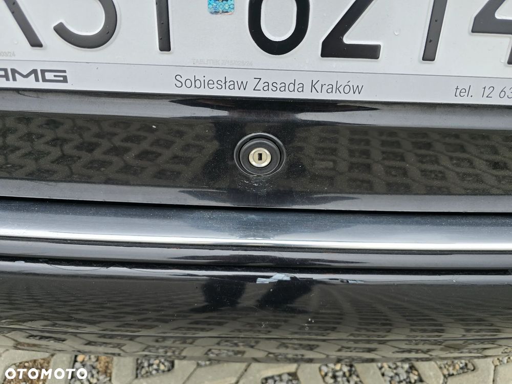 Mercedes-Benz Klasa E 250 TD Avantgarde - 15