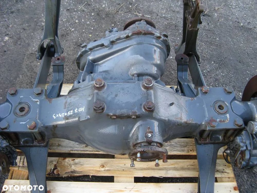 # MERCEDES ACTROS MP1 MP2 MP3 HD7 29:24  8x8 8x4 6x6 6x4 MOST PRZELOTOWY NA ZWOLNICY WKŁAD MOSTU - 2