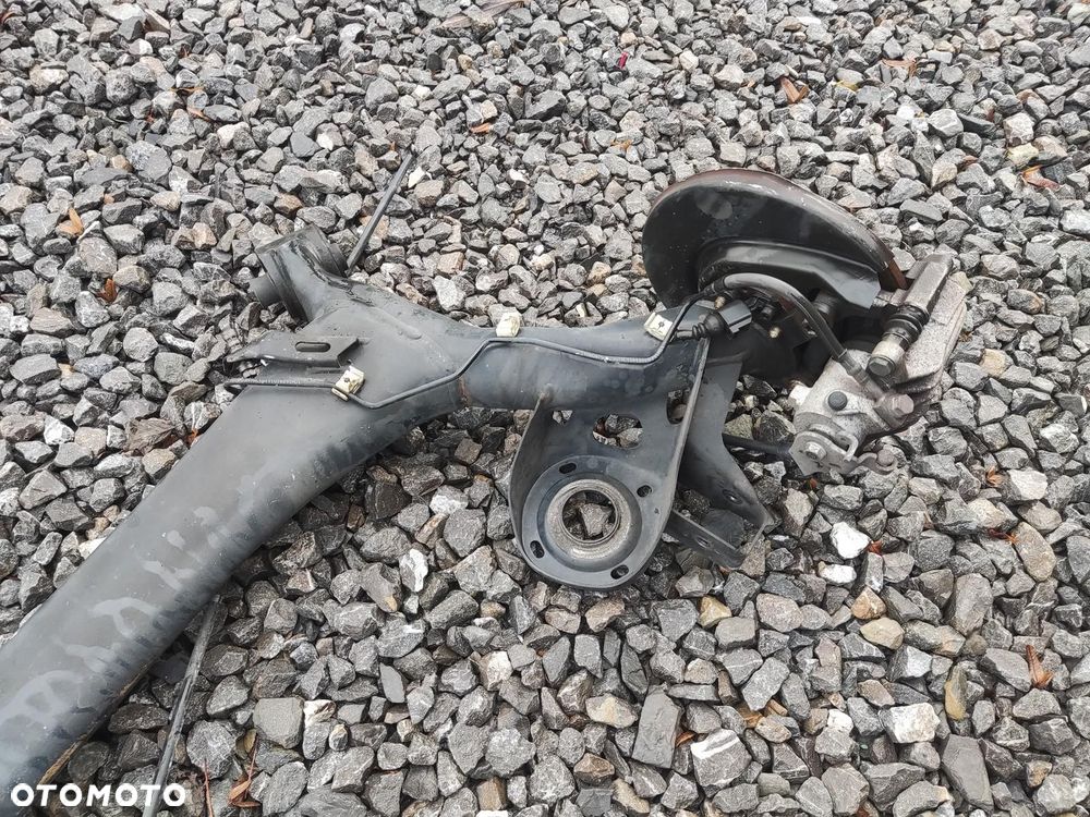 BELKA OŚ OŚKA TYŁ TYLNA KOMPLETNA AUDI A1 I 8X 2010-2018 - 5