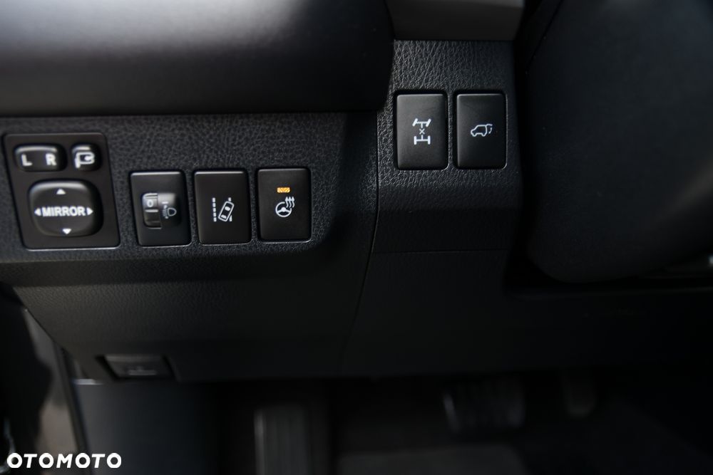 Toyota RAV4 2.0 4x4 Start&Stop CVT Executive - 28