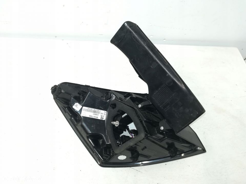 Peugeot 5008 lampa prawa tył tylnia - 3