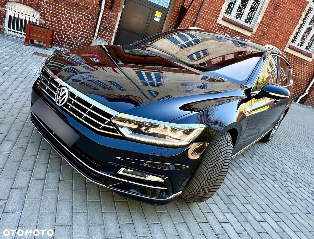 Volkswagen Passat Variant 2.0 TDI SCR 4Motion DSG Highline - 28