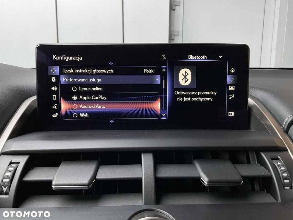 Lexus NX 300h Comfort AWD - 25