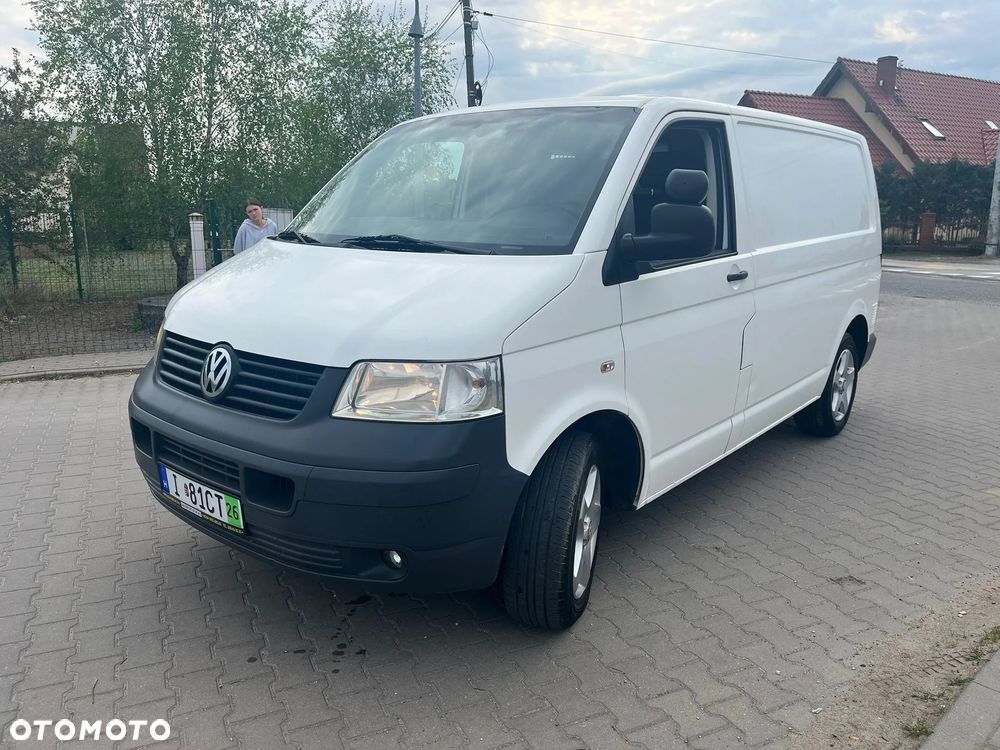Volkswagen Transporter T5 - 1