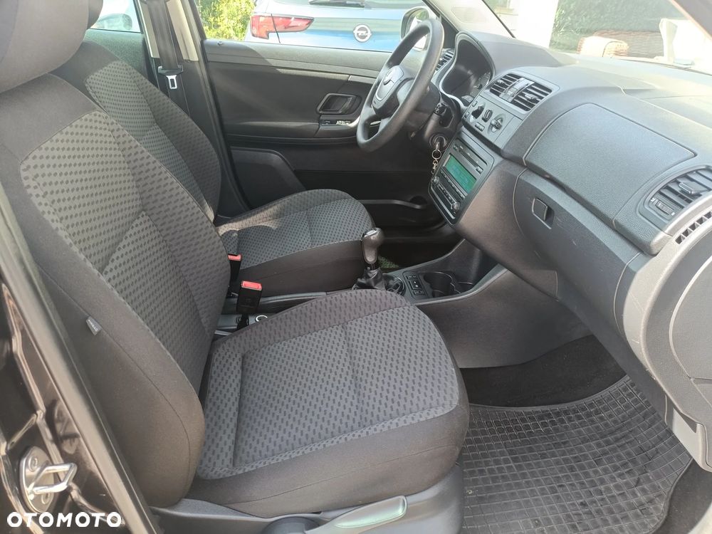 Skoda Fabia 1.2 TSI STYLE EDITION - 11