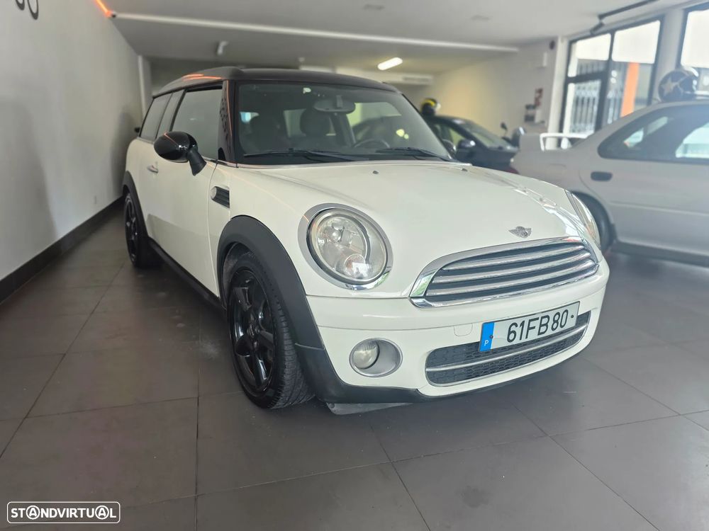 MINI Clubman Cooper D - 2