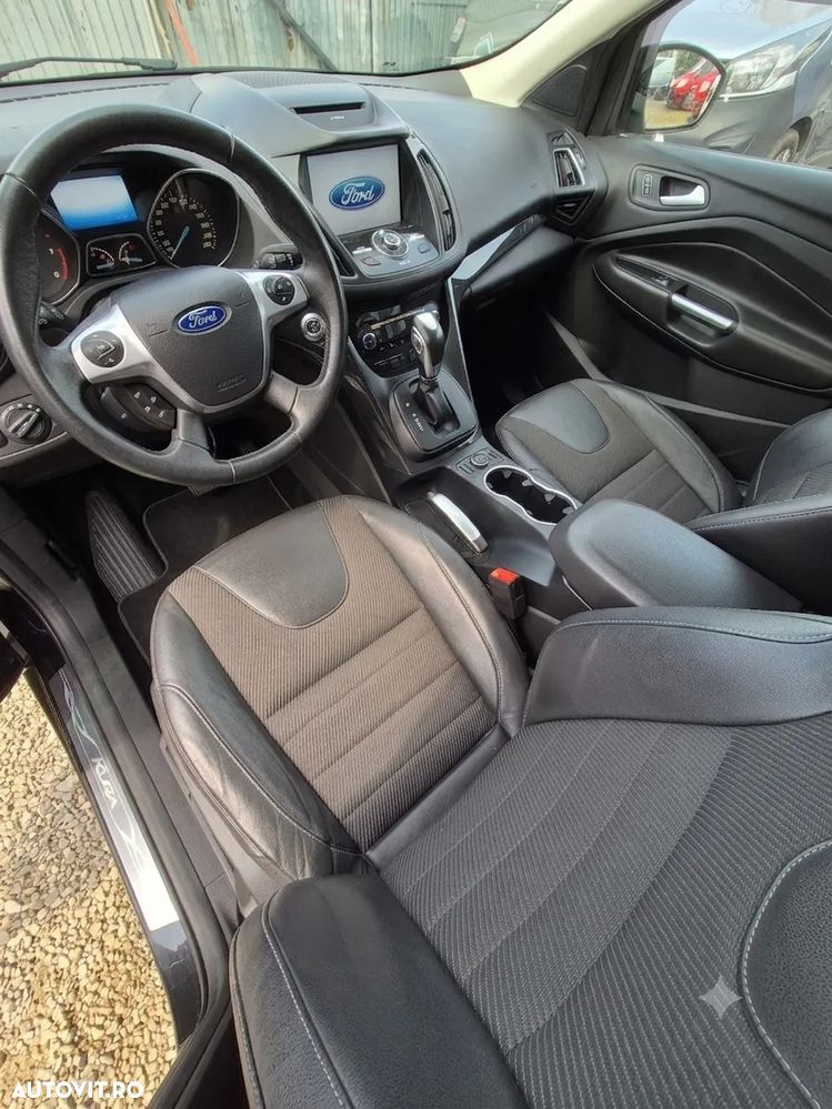 Ford Kuga 2.0 TDCi 4WD Powershift Titanium - 7