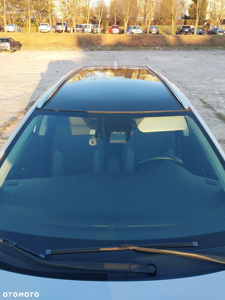 Toyota Auris 1.8 HSD Luna - 18