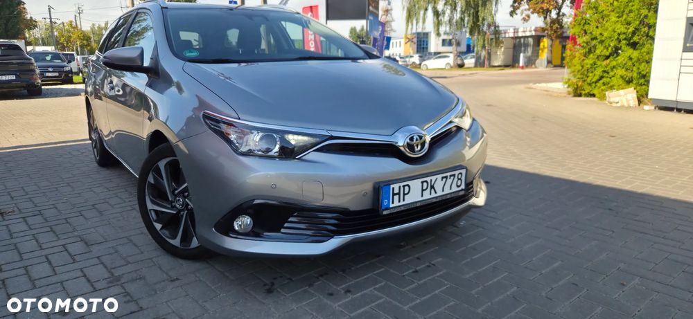 Toyota Auris 1.6 D-4D Design Edition - 22