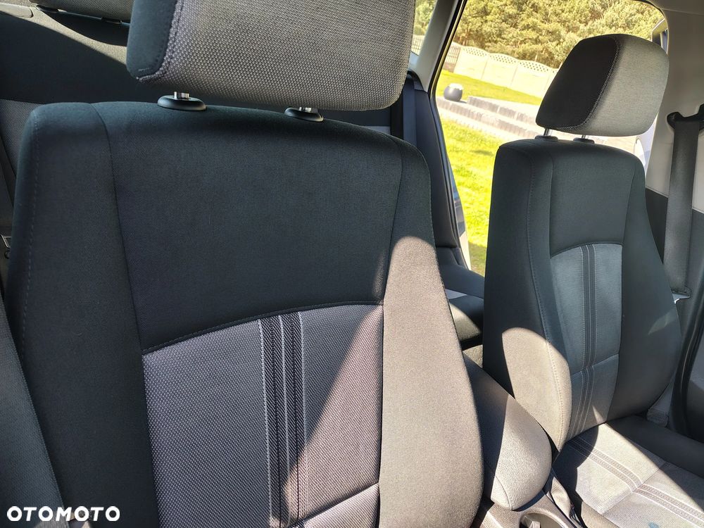 BMW X1 sDrive18i xLine - 8