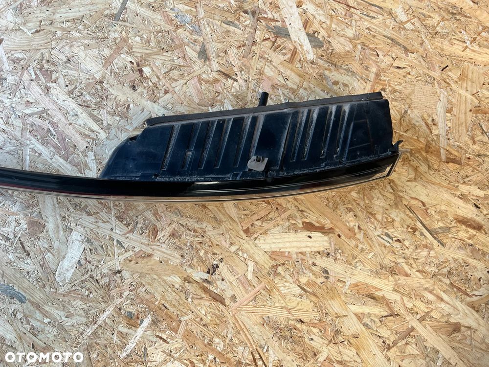 LAMPA TYLNA BLENDA w klapę Led ALFA ROMEO TONALE Europa 20925999 - 21