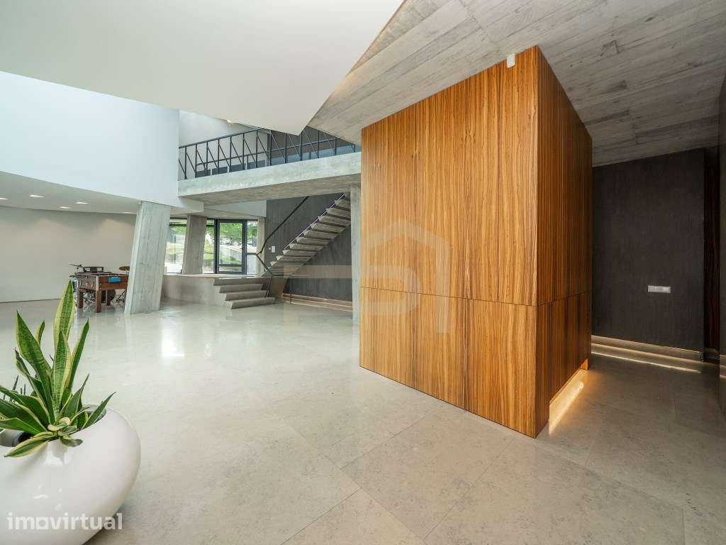 Exclusiva Moradia de Luxo com Design Contemporâneo - Grande imagem: 5/60