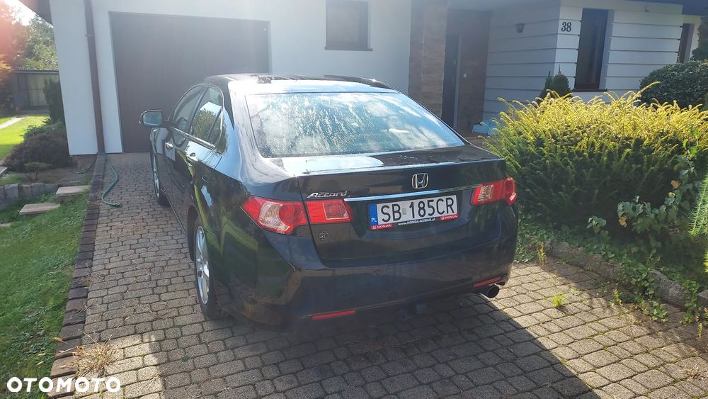 Honda Accord 2.0 Lifestyle - 3