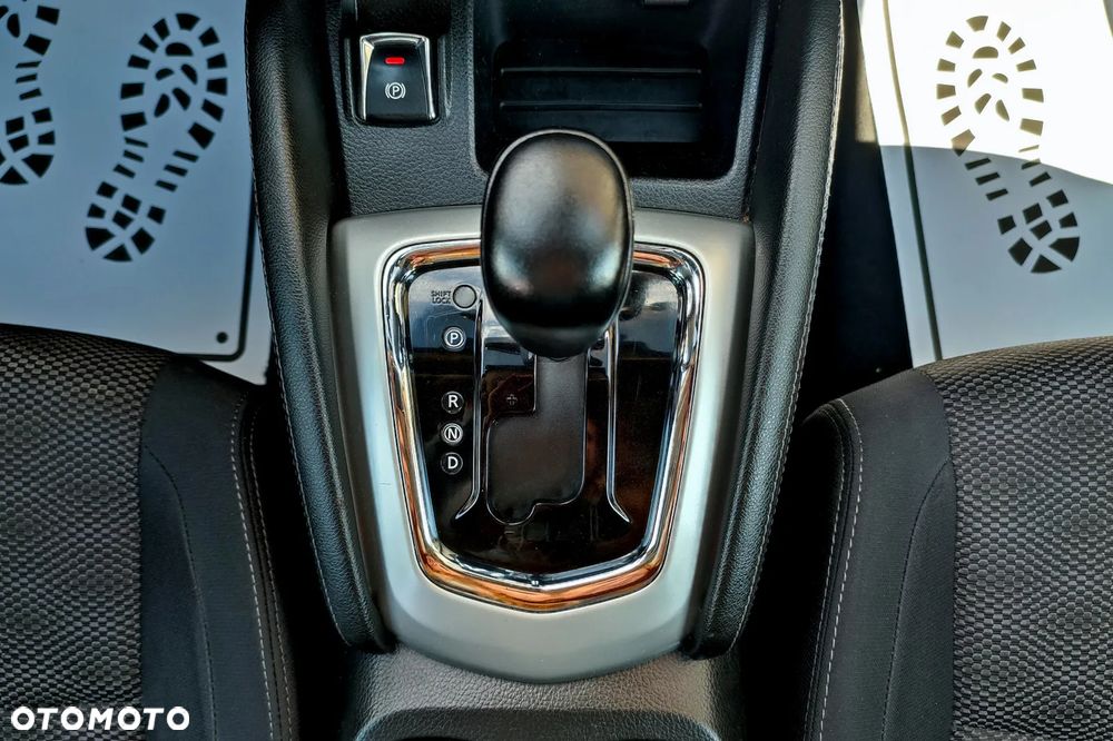 Nissan Qashqai 1.2 DIG-T Xtronic TEKNA - 13