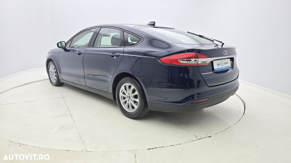Ford Mondeo - 9