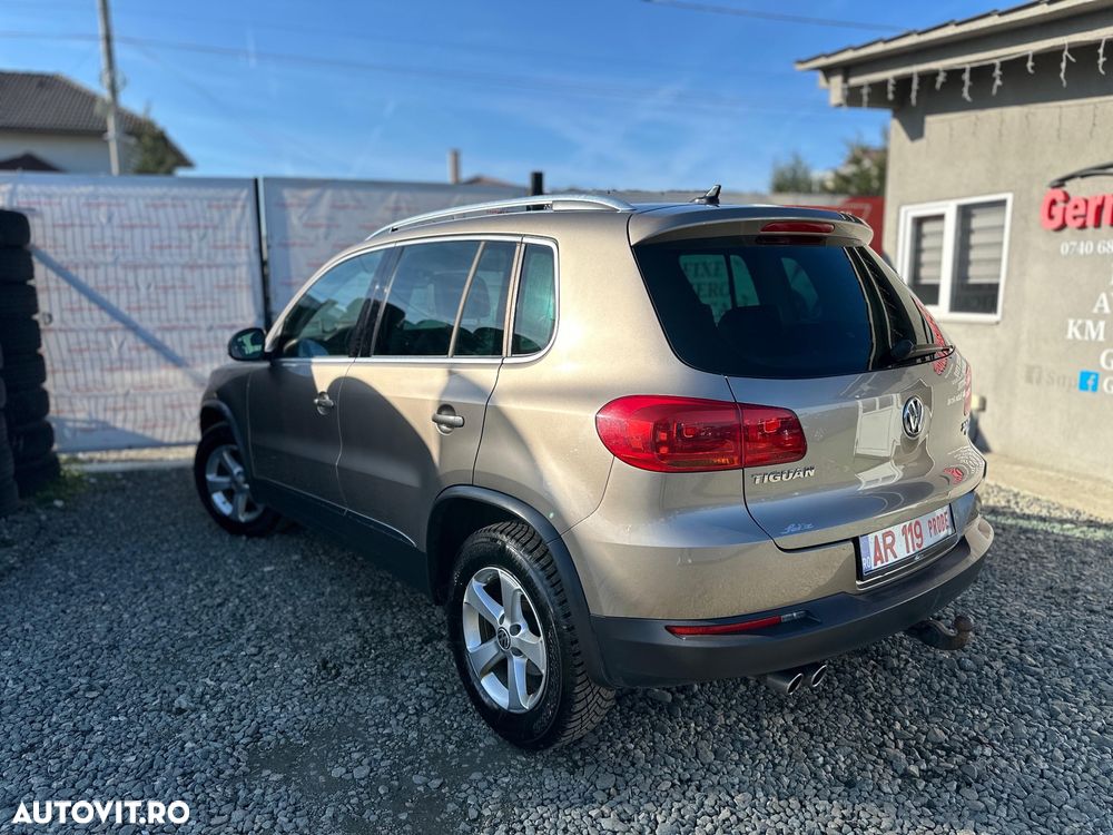 Volkswagen Tiguan - 5