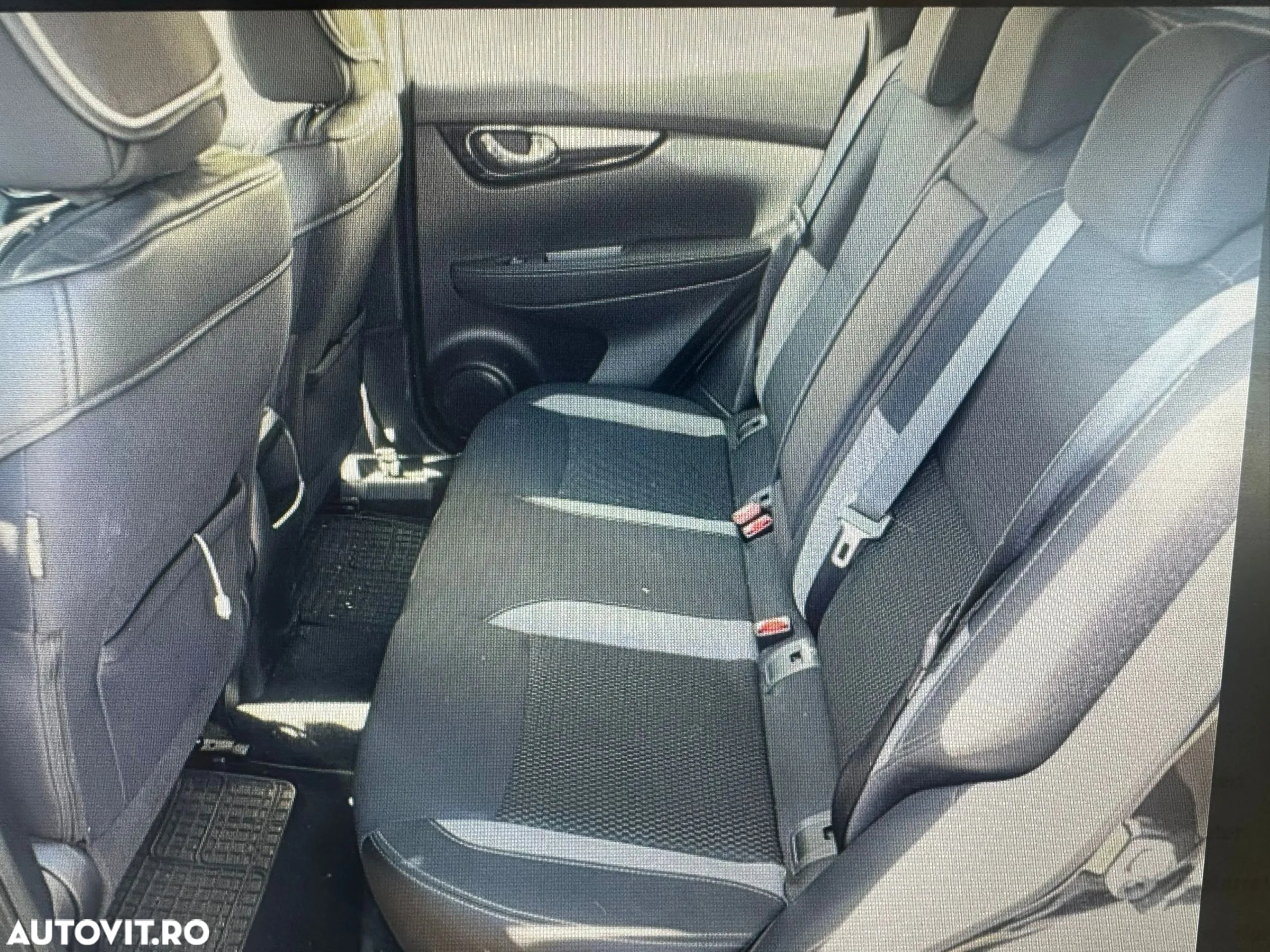 Nissan Qashqai 1.5 DCI Start/Stop N-Connecta - 6