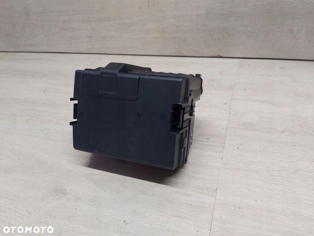 OMODA 5 E5 puszka skrzynka bezpieczników 807000771AA - 3