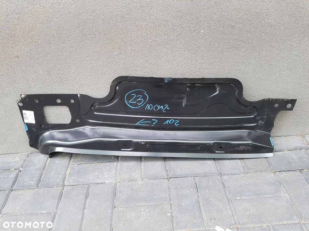 audi a4 b9 avant pas tył sciana 8w9813307a