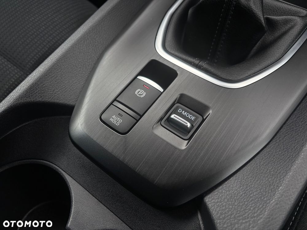 Nissan Qashqai 1.3 DIG-T MHEV Premiere Edition - 36