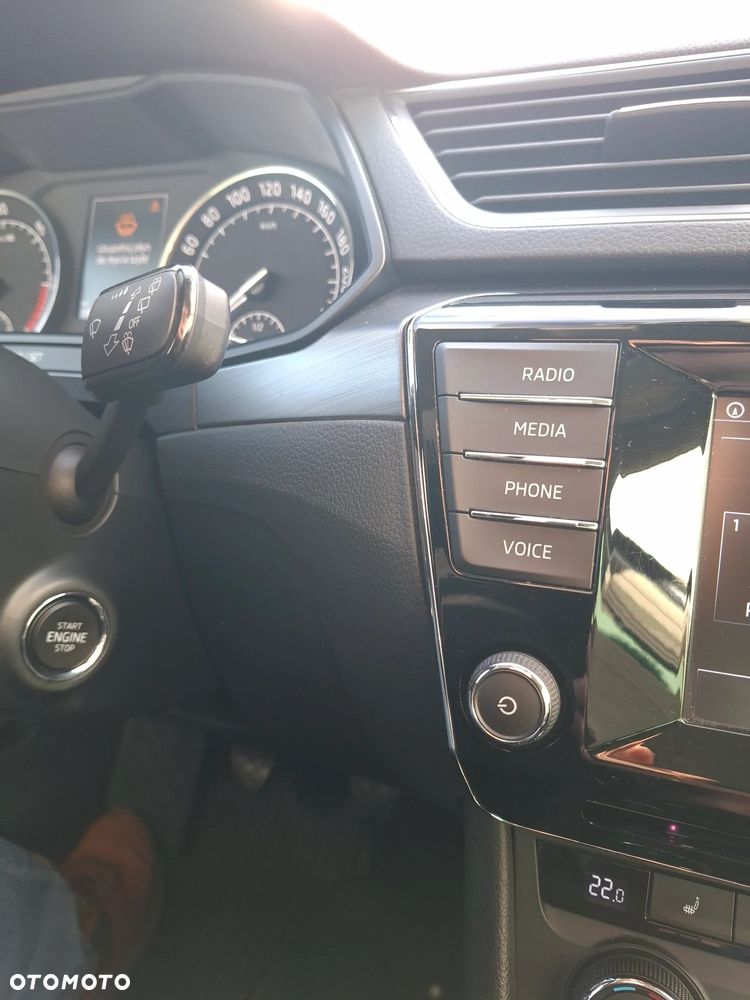 Skoda Superb 2.0 TDI Style - 27