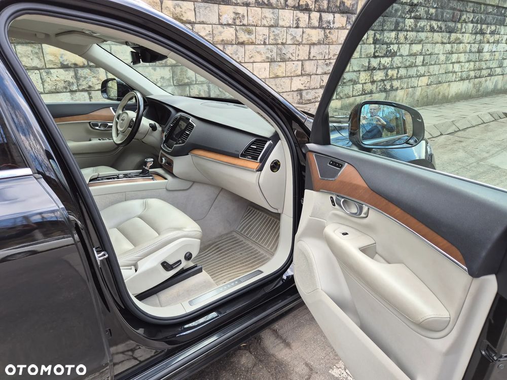 Volvo XC 90 D5 AWD Inscription 7os - 10
