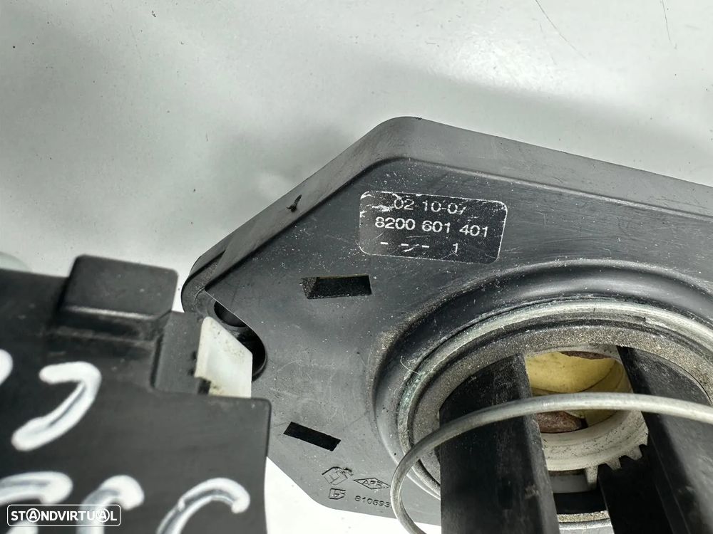 Mecanismo / Suporte Pneu Suplente - Renault Clio III (2007) - 4