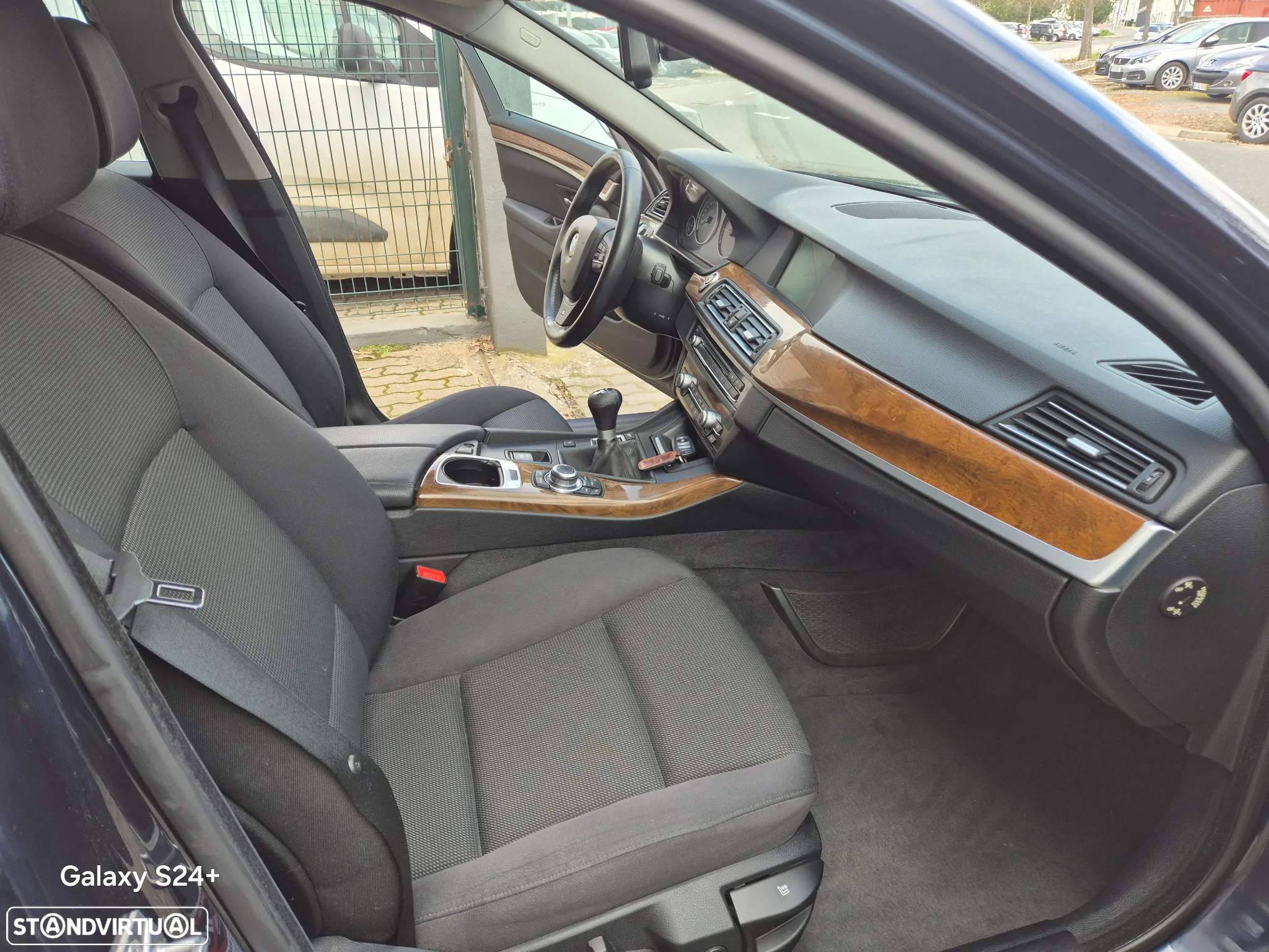BMW 525 d Line Luxury - 15