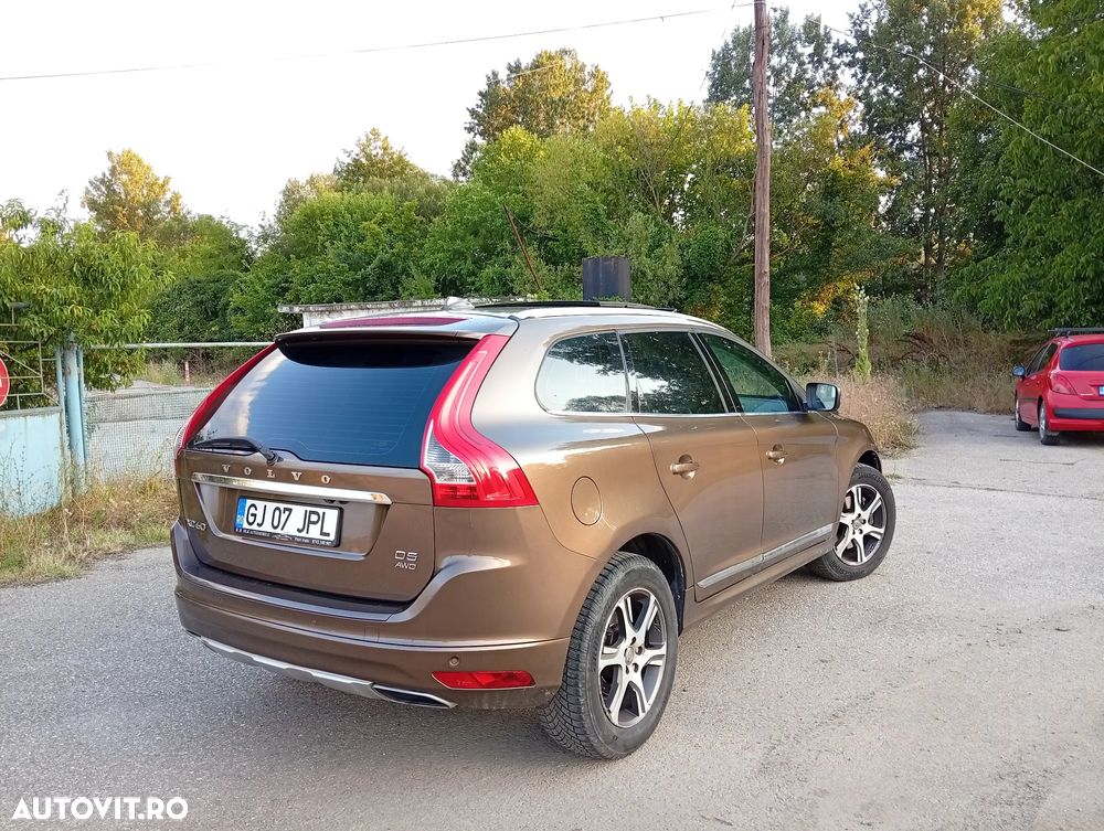 Volvo XC 60 D5 AWD Kinetic - 4