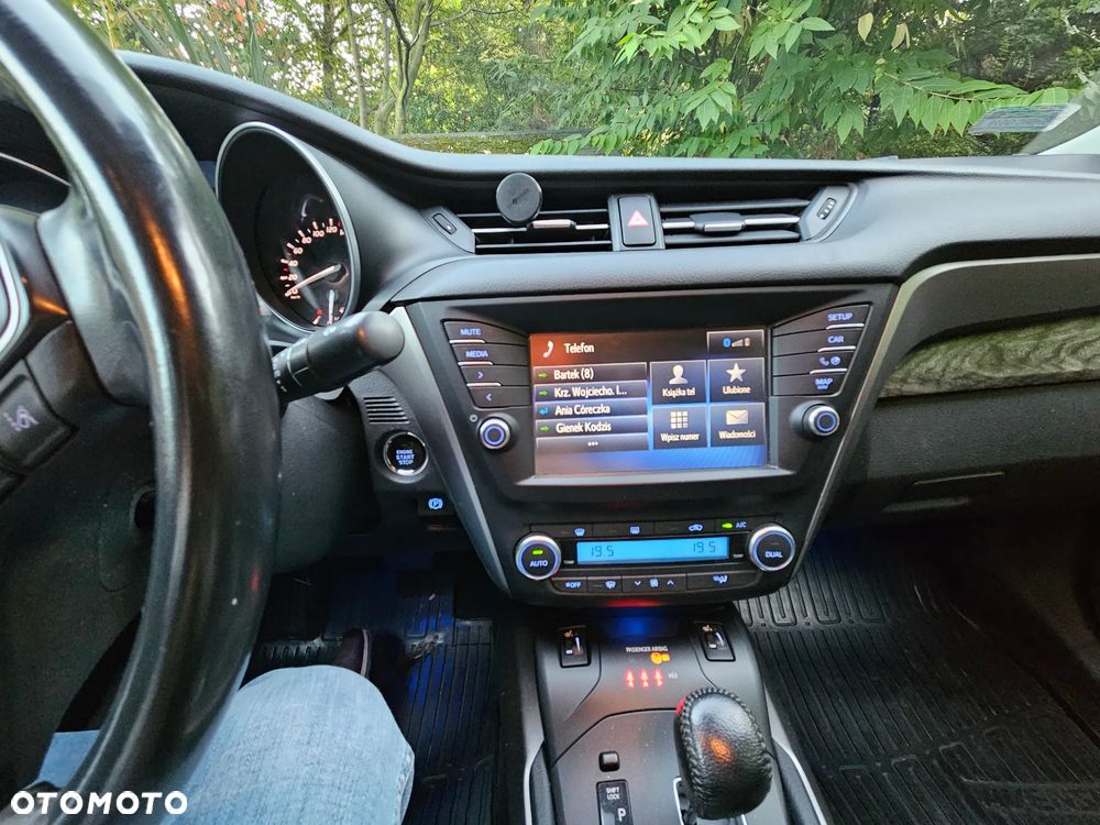 Toyota Avensis 2.0 Prestige MS - 7