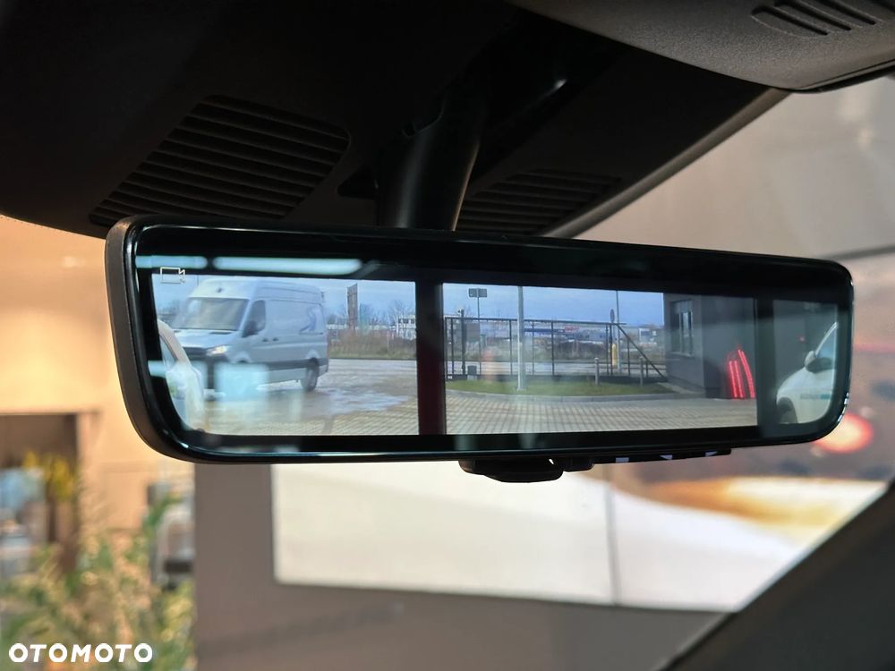 Mercedes-Benz EQV - 28