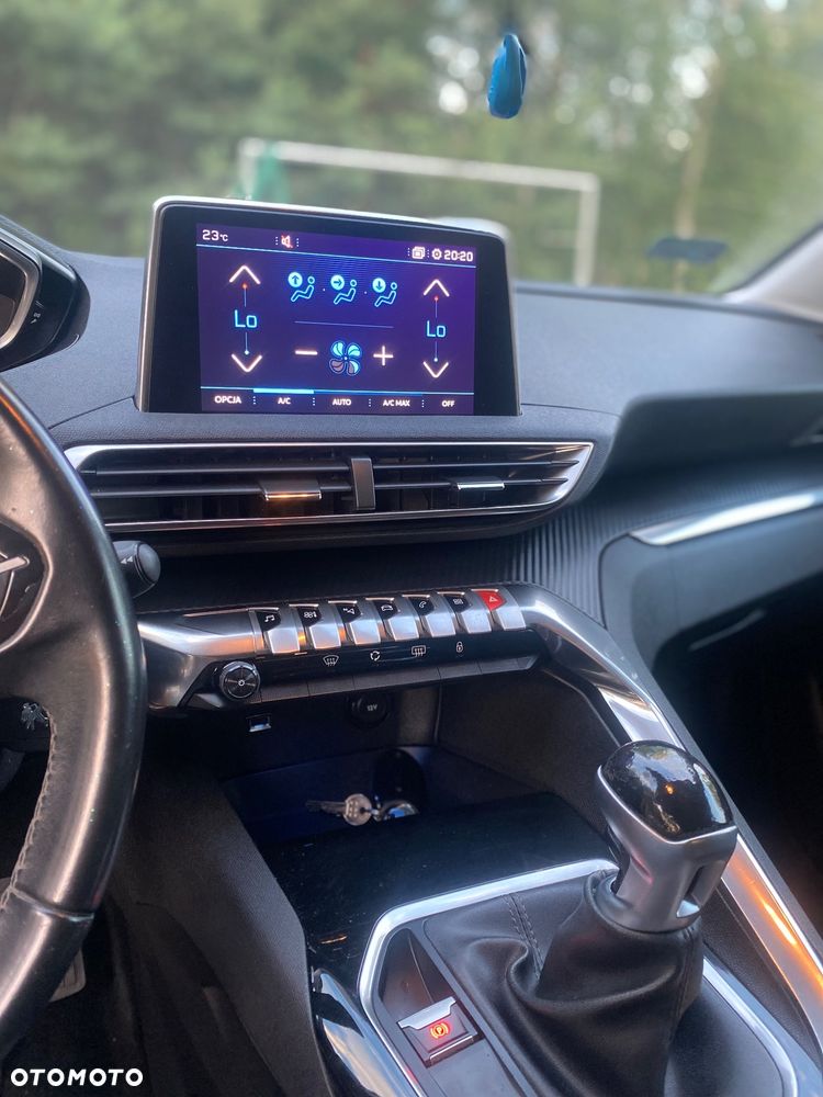 Peugeot 3008 1.6 BlueHDi Active S&S - 10