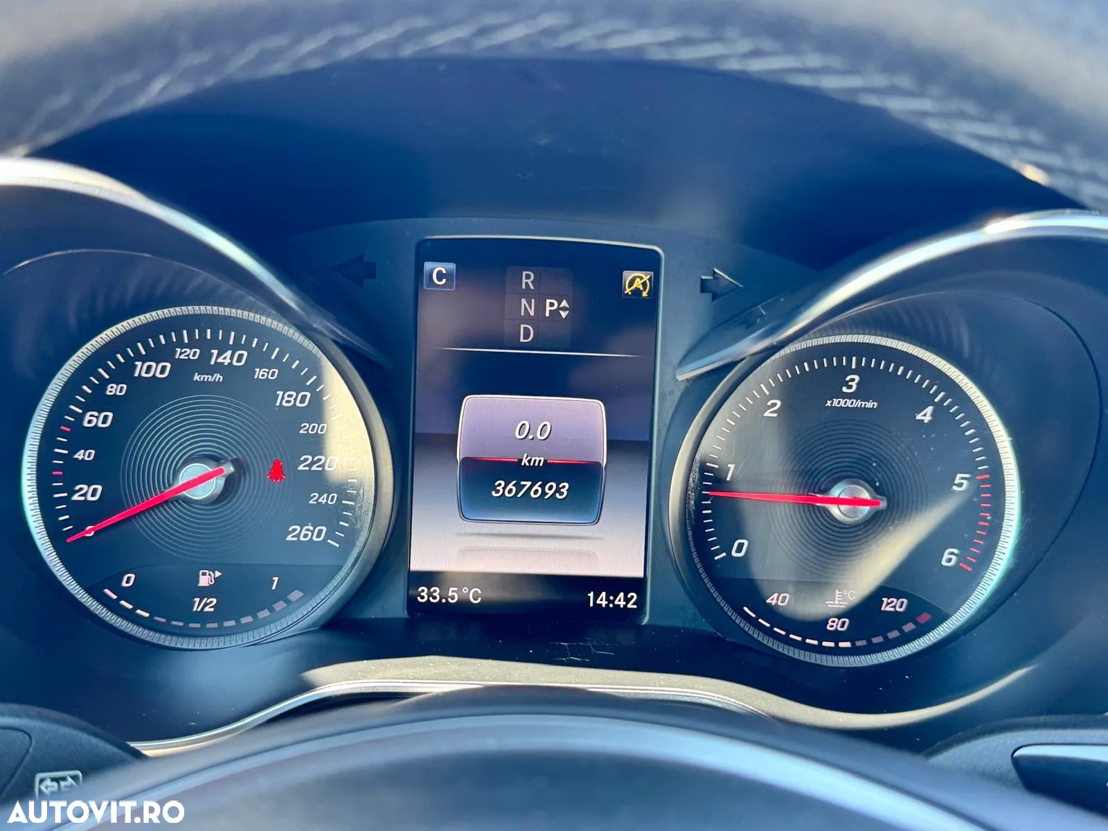 Mercedes-Benz GLC 250 d 4MATIC - 31