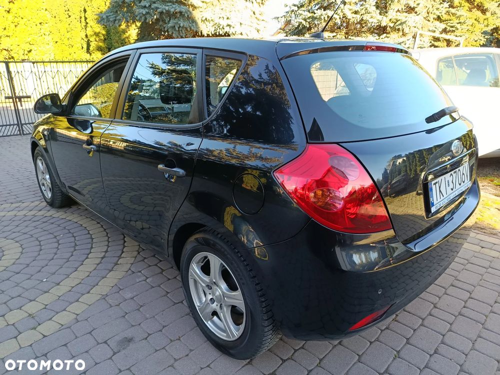 Kia Ceed 1.4 CVVT LX - 10