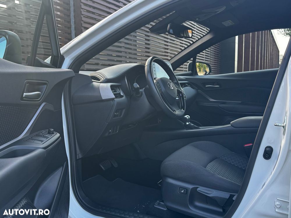 Toyota C-HR 2.0 Hybrid Style Selection - 26