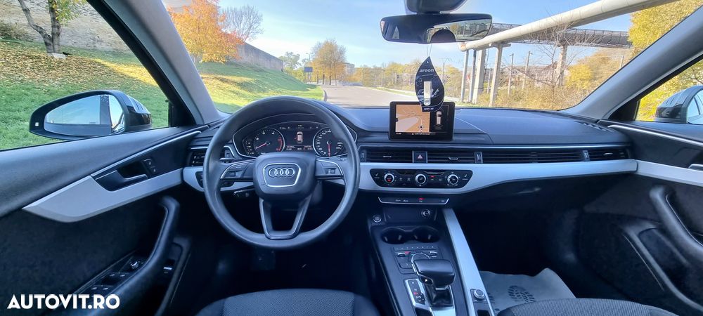 Audi A4 Avant 2.0 TDI S tronic Design - 3