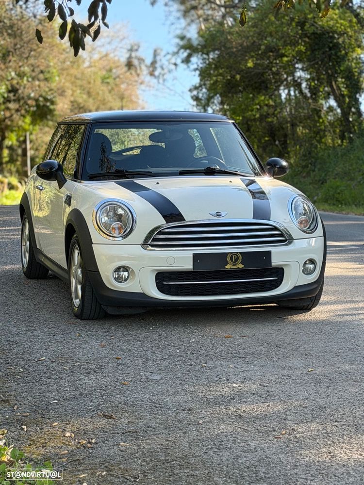 MINI 3 Portas Cooper D - 4